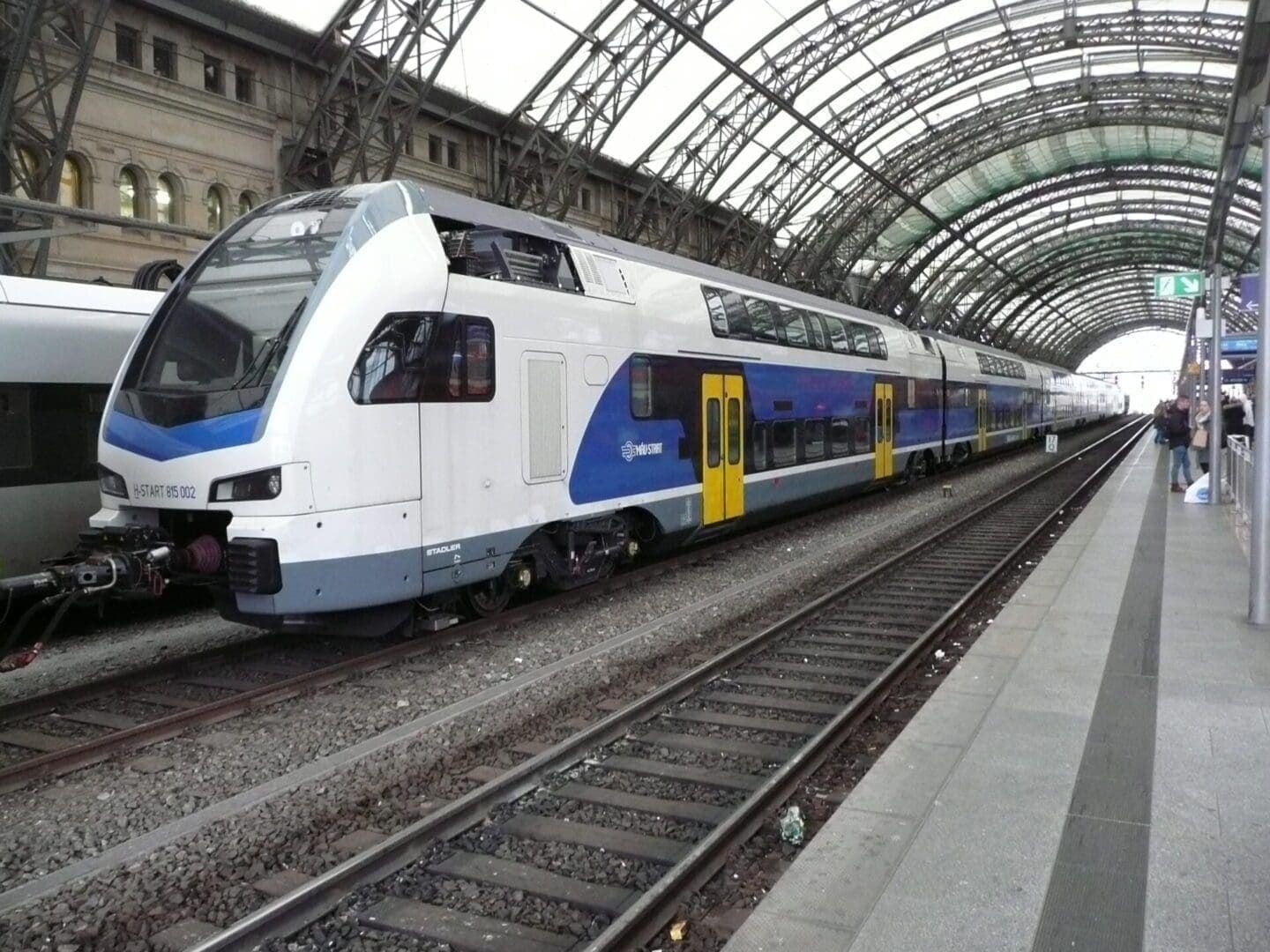 A MÁV 15 százalékos kedvezmény kínál – A MÁVPlusz alkalmazás használat a karácsonyi időszakra is érvényes