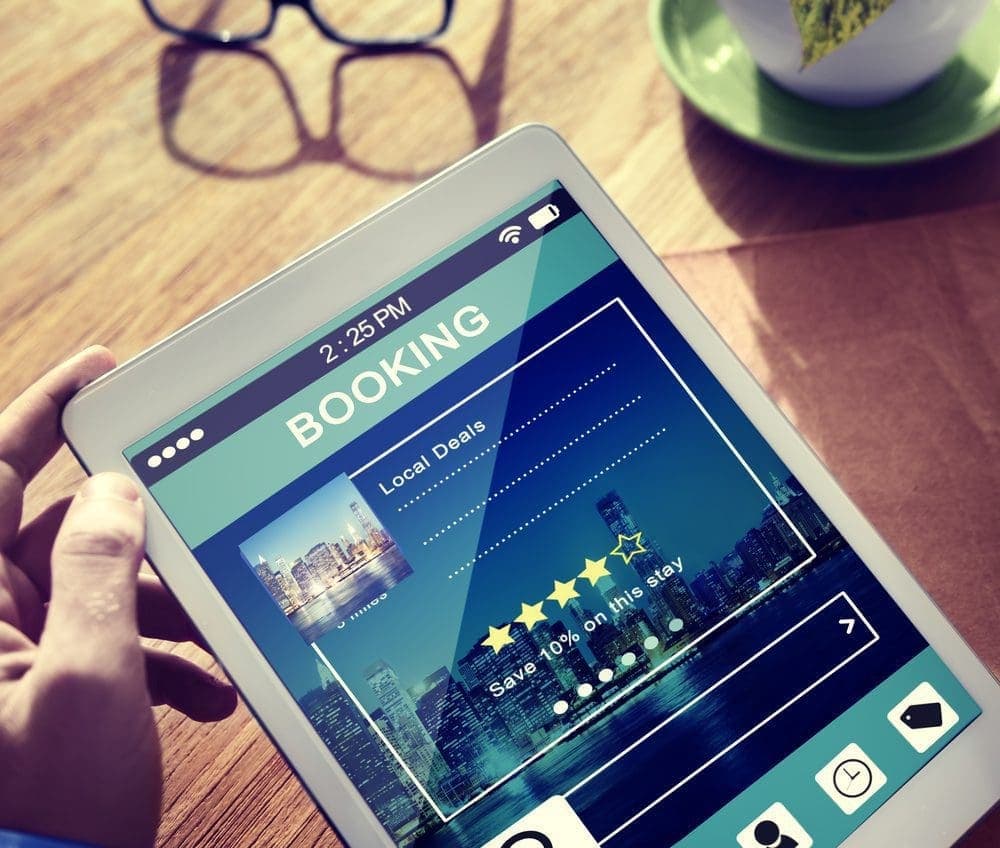 Megint lebukott a Booking.com? – A GVH keményen nekiment a szállásplatformnak