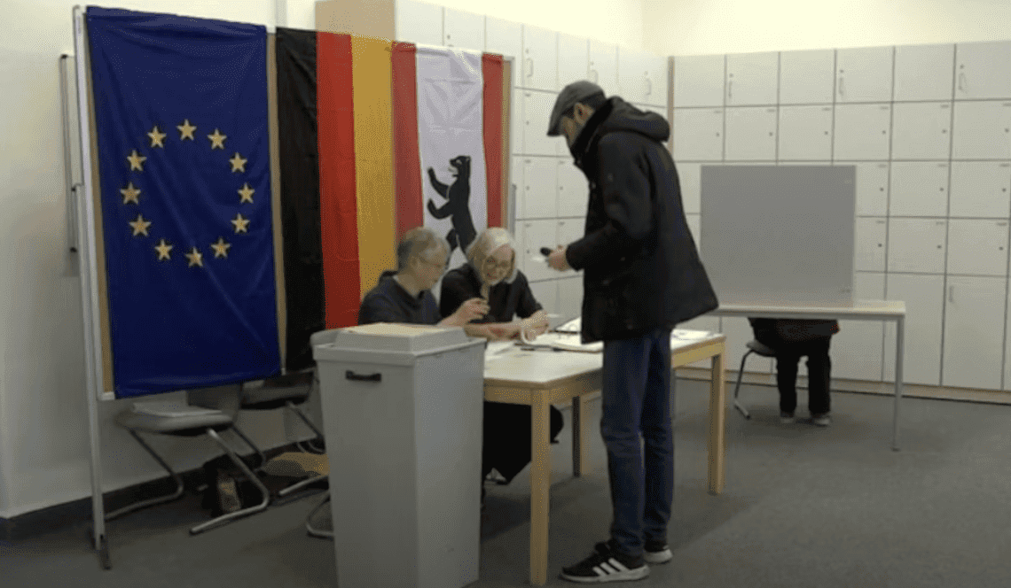 Sorsdöntő választás Németországban - Ki lesz Merkel örököse?