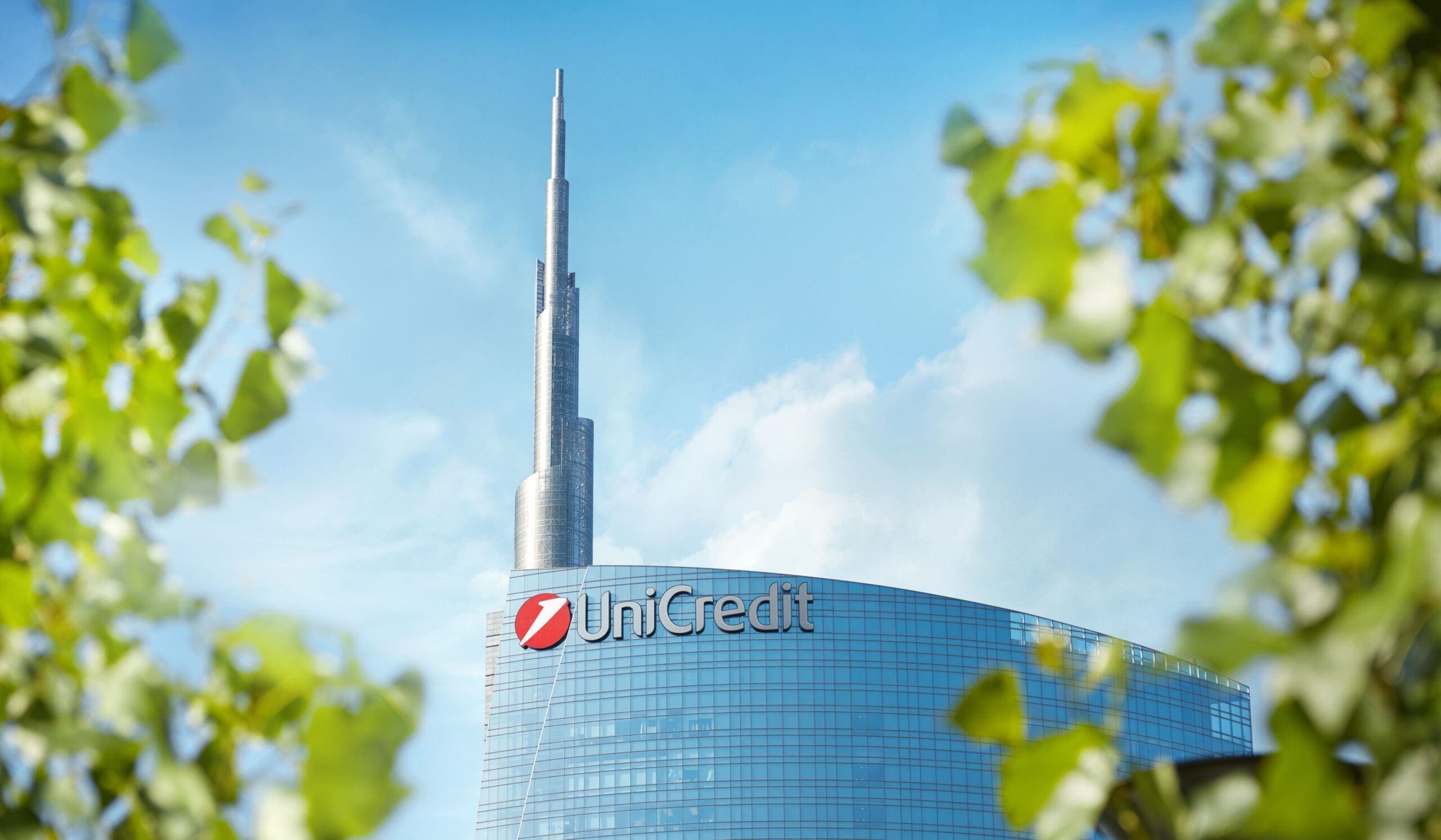 Erős negyedévet zárt az UniCredit – Elbukott BPM-akvizíció után újra a Commerzbank került célkeresztbe