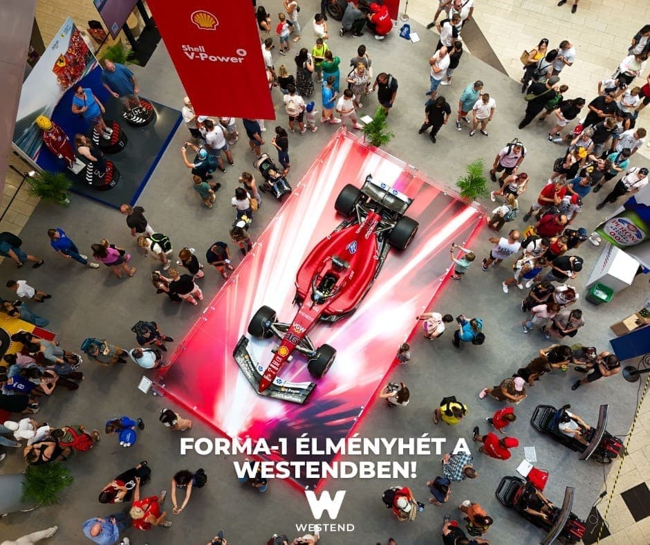 Forma–1 láz Budapesten – Ferrari, McLaren, LEGO-Mercedes versenyautók replikáit láthatjuk Budapesten is