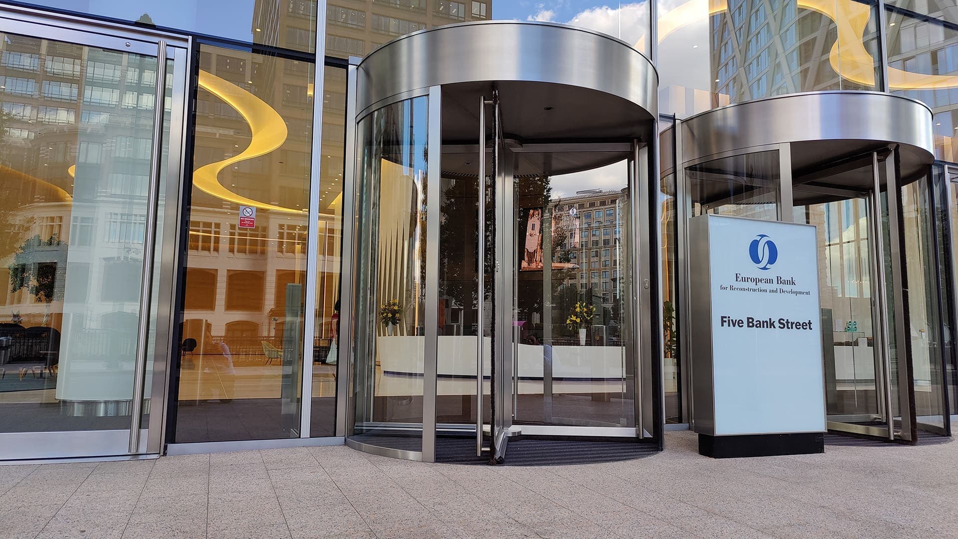 Ötmilliárd eurós programot indít az EBRD – Irakot, Jordániát és Libanont segíti az új csomag