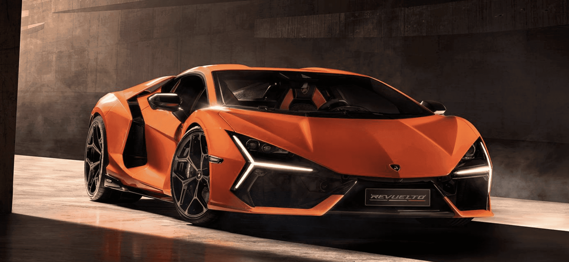 Drága hobbi lenne? – A Lamborghini lefújta az elektromos autót, új stratégia jön