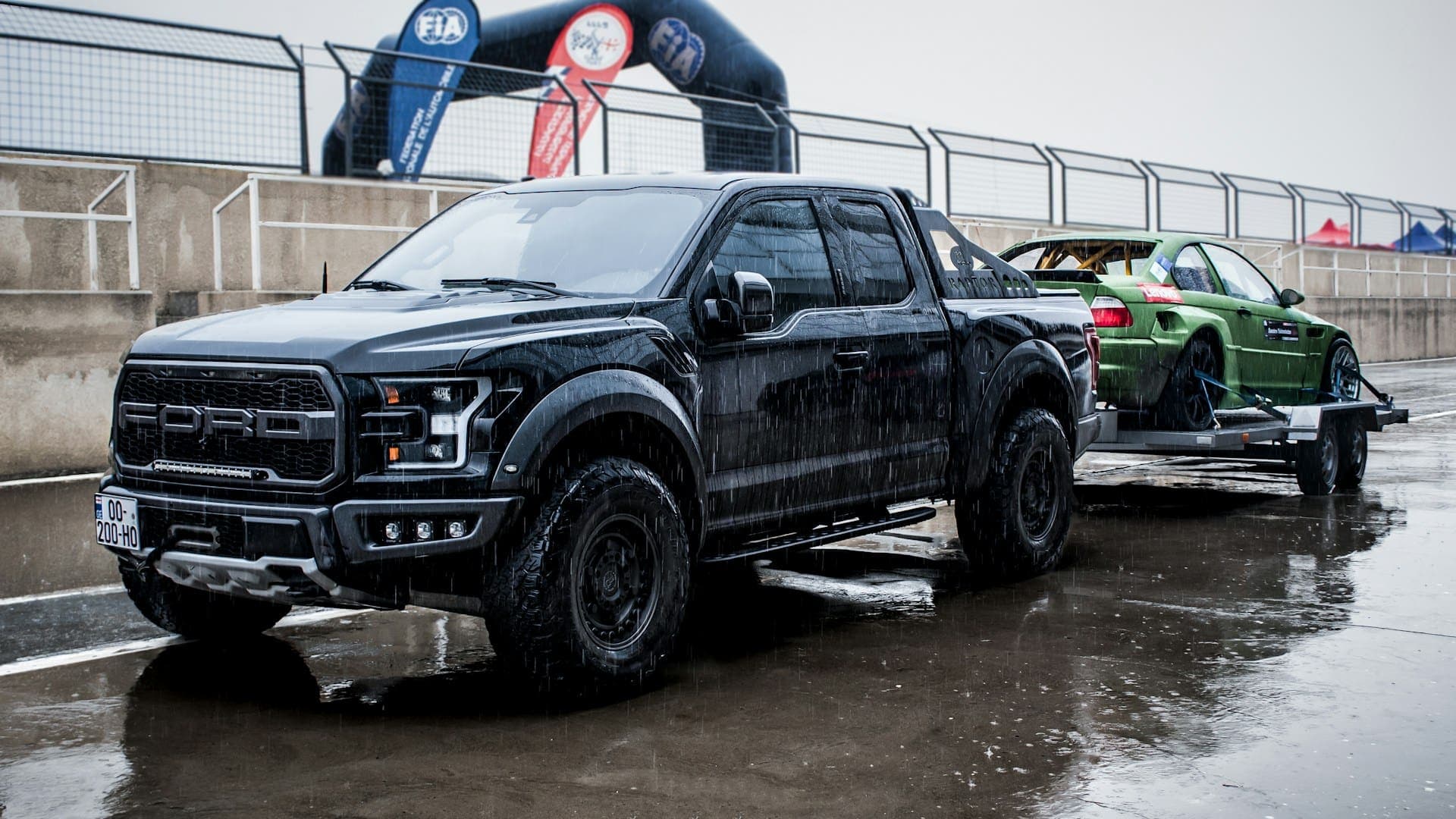 Komoly váltóhibát találtak a Ford pickupoknál – Több mint 1,4 millió autót hívnak vissza