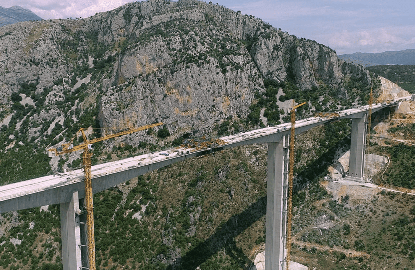 Kínai cég építi tovább Montenegró autópályáját – újabb 22 kilométer a Bar–Boljare szakaszon