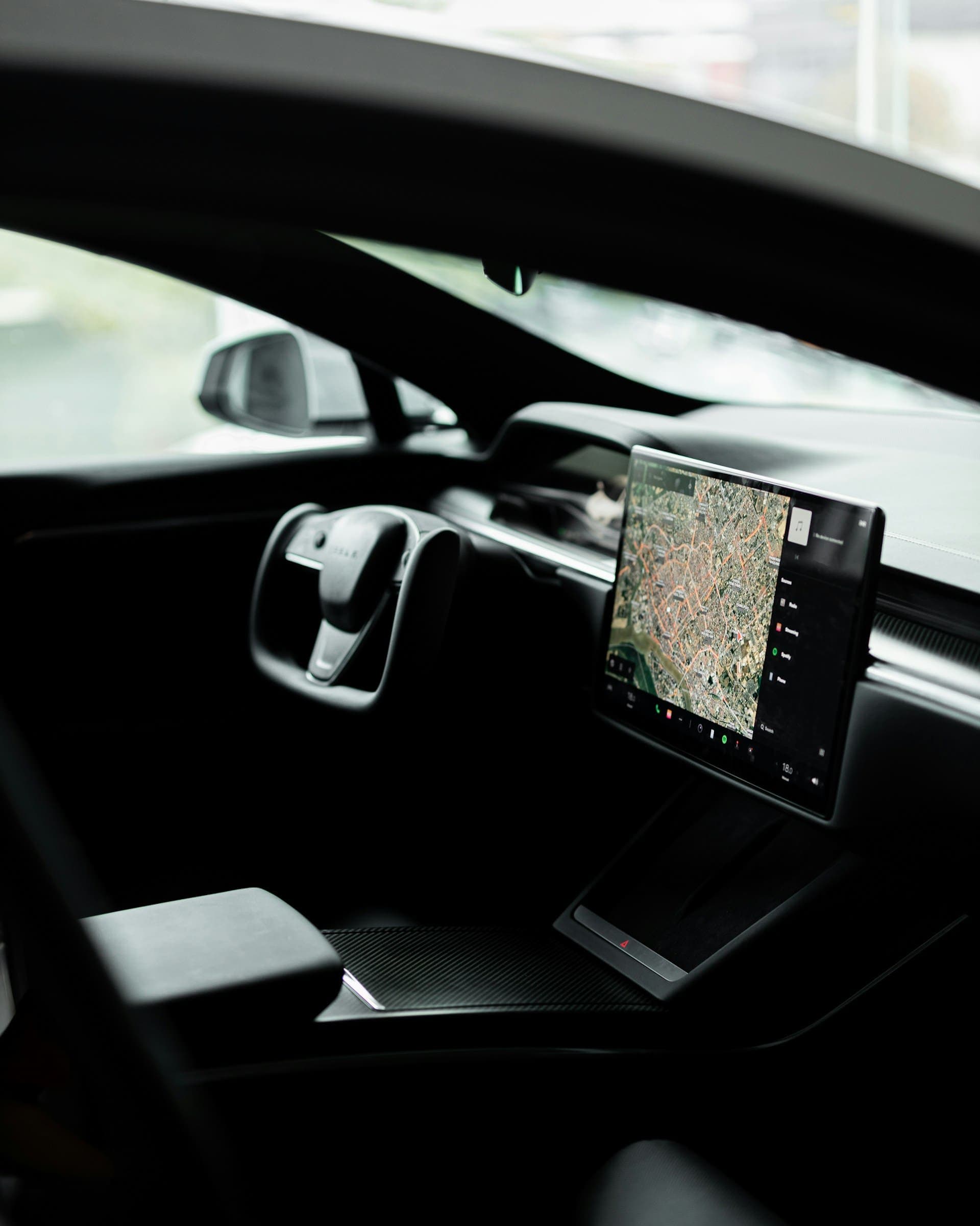 Új szintre léphet az Uber – 1,25 milliárd dolláros robotaxi üzlet készül